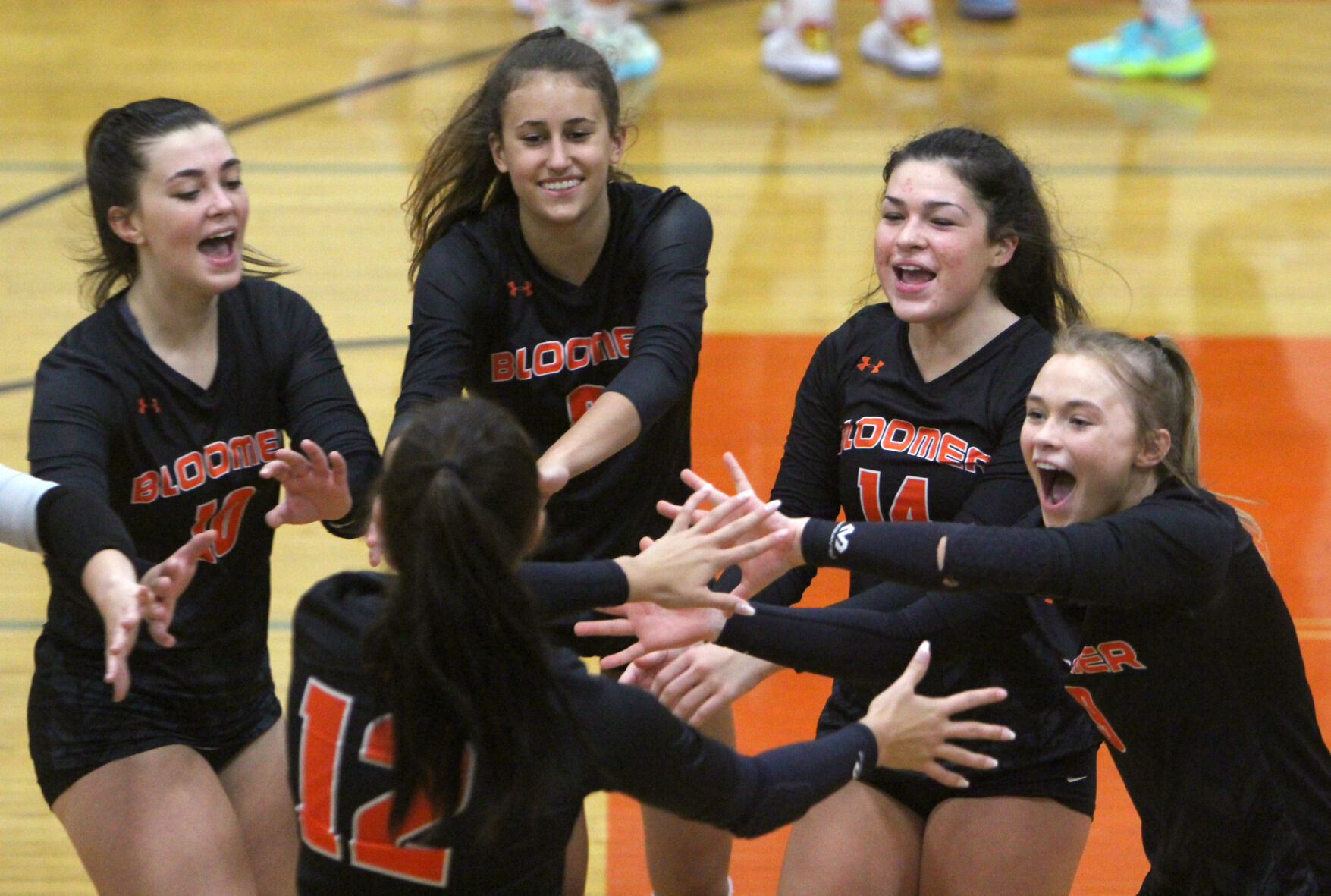 Bloomer volleyball invitational 10-1-22
